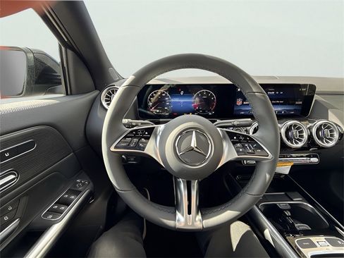 New 2026 Mercedes-Benz GLA 250 4MATIC image 14