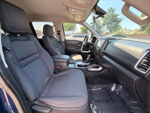 Used 2023 Nissan Frontier SV w/ SV Convenience Package AWD/4WD image 22