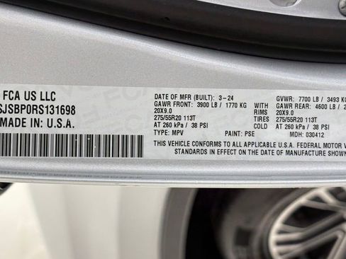 Used 2024 Jeep Wagoneer L Series II w/ Flexible Seating Group AWD/4WD image 55