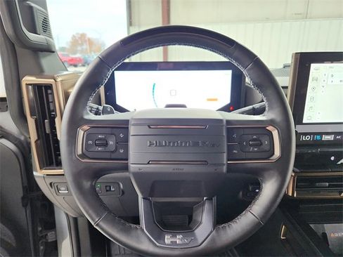 Used 2025 GMC Hummer EV 3X image 24