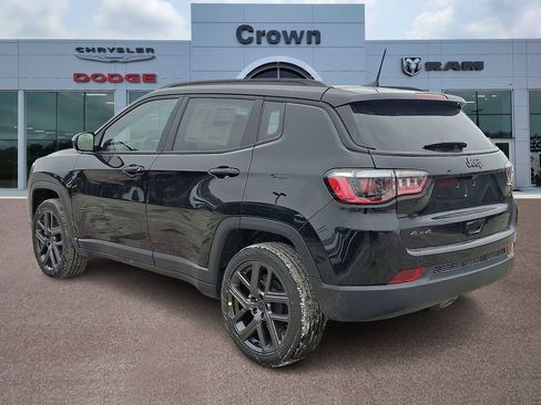 New 2026 Jeep Compass Latitude w/ Sun and Sound Group image 3