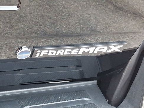 Certified 2025 Toyota Tacoma TRD Off-Road image 32