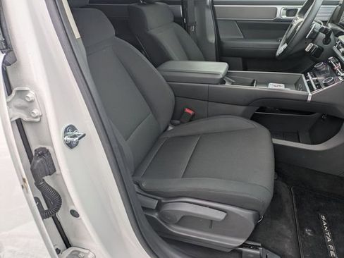 Certified 2026 Hyundai Santa Fe SE image 18