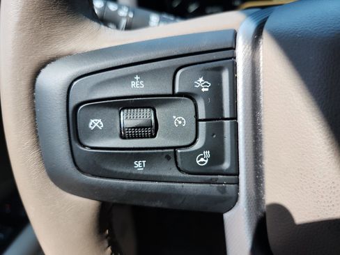 Used 2022 GMC Yukon Denali image 26