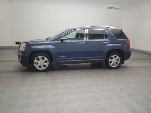 Used 2017 GMC Terrain SLT w/ Driver Alert Package I FWD image 2
