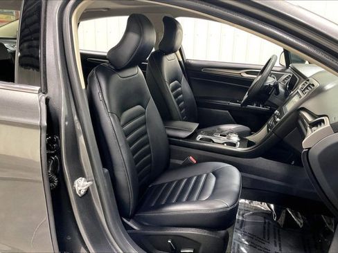 Used 2019 Ford Fusion SEL image 7