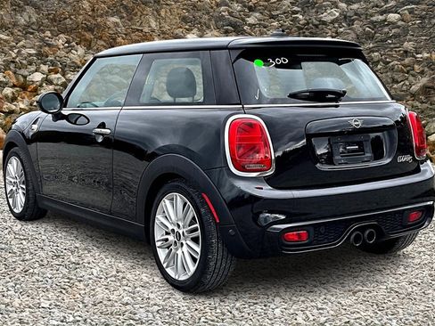 Used 2019 MINI Cooper S image 8