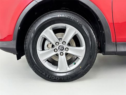 Used 2015 Toyota RAV4 XLE image 39