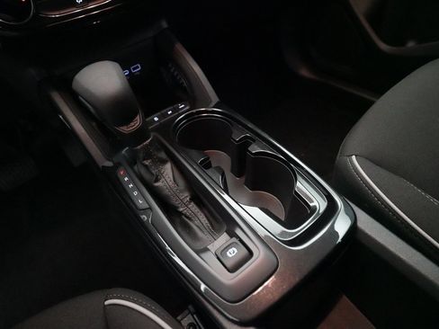 Used 2025 Chevrolet TrailBlazer LT image 16