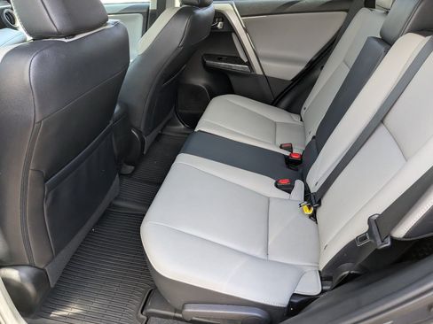 Used 2017 Toyota RAV4 Platinum AWD/4WD image 27