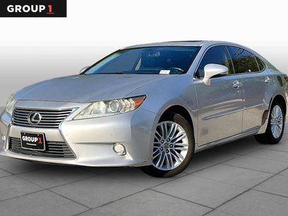 Used 2013 Lexus ES 350 w/ Luxury Pkg