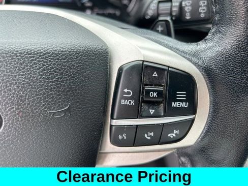 Used 2021 Ford Explorer XLT image 18