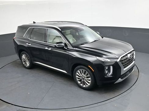 Used 2020 Hyundai Palisade Limited image 18