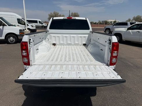 Used 2019 Ford Ranger XL w/ Equipment Group 101A Mid RWD image 10