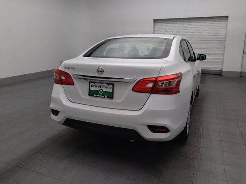 Used 2019 Nissan Sentra S FWD image 7