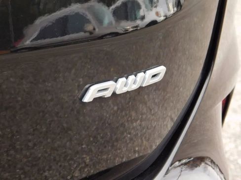 Used 2023 Ford Edge SEL image 6