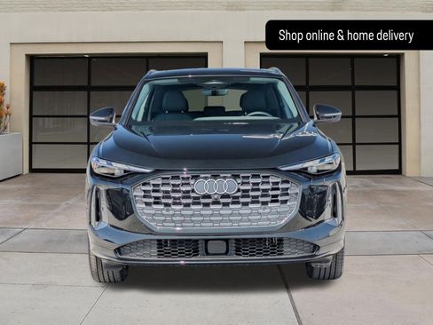 Used 2025 Audi Q5 Premium w/ Convenience Package image 6