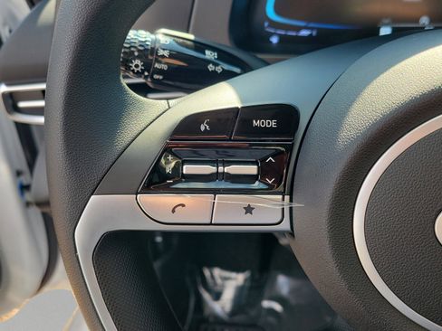 New 2026 Hyundai Elantra SE image 17