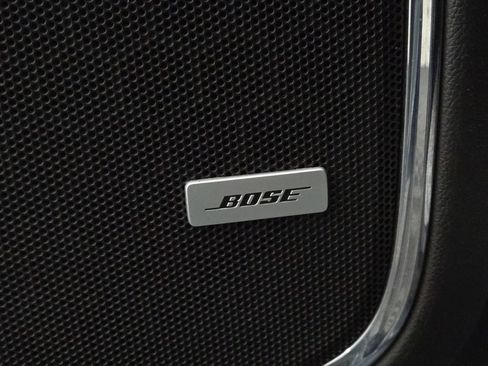 Used 2016 GMC Yukon SLT w/ Open Road Package image 12