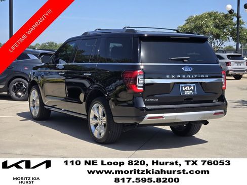 Used 2024 Ford Expedition Platinum AWD/4WD image 3