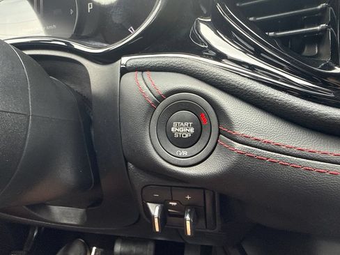 Used 2025 Dodge Durango R/T AWD/4WD image 14