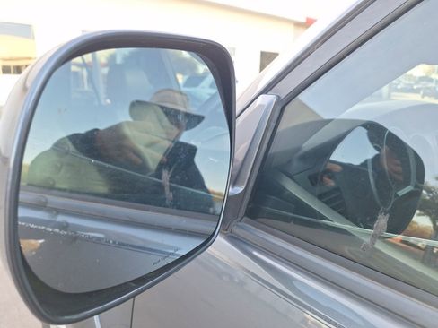 Used 2008 Toyota 4Runner Limited image 15