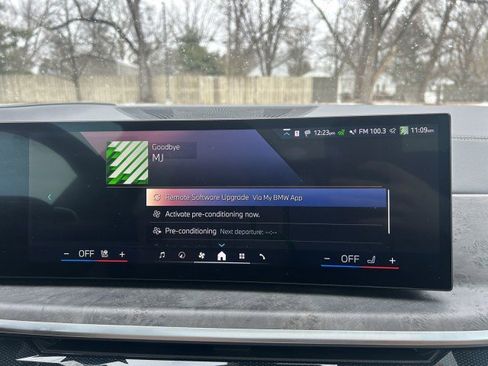 Used 2024 BMW X5 xDrive40i w/ Premium Package image 14