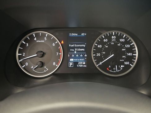 Certified 2025 Nissan Sentra S image 18