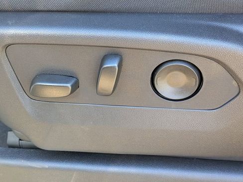 New 2026 GMC Sierra 1500 Elevation image 19