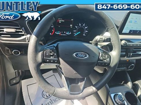 Used 2022 Ford Escape SEL AWD/4WD image 8