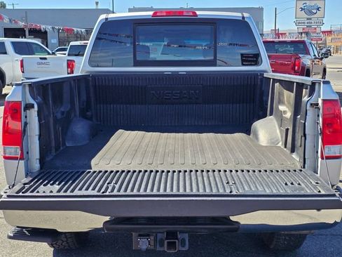 Used 2011 Nissan Titan SV w/ SV Value Truck Pkg AWD/4WD image 14