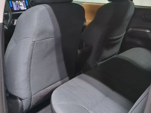 Used 2019 Toyota Tacoma SR5 image 25