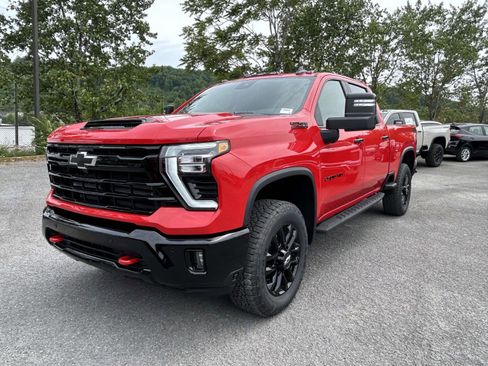 New 2026 Chevrolet Silverado 2500 LT w/ Trail Boss Package AWD/4WD image 7