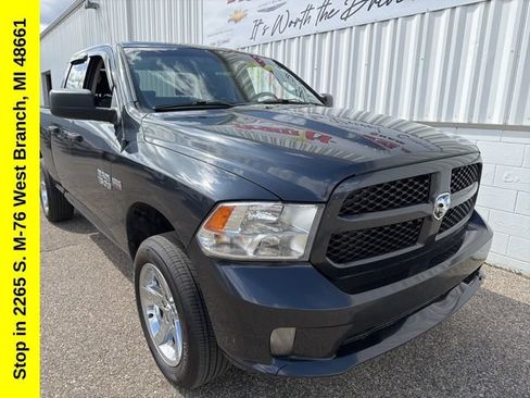 Used 2017 RAM 1500 Express AWD/4WD image 6