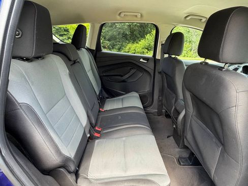 Used 2016 Ford Escape SE AWD/4WD image 16