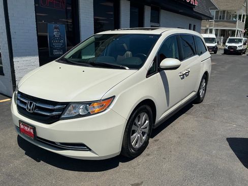 Used 2014 Honda Odyssey EX-L image 2