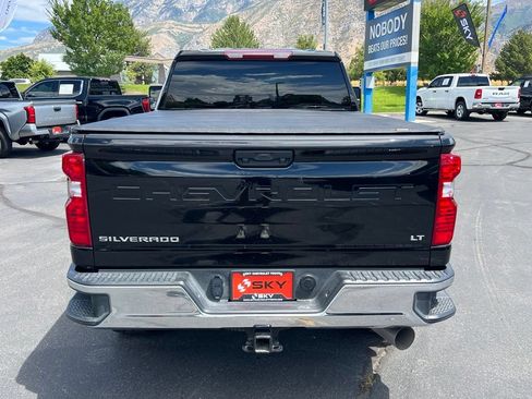Used 2023 Chevrolet Silverado 3500 LT w/ Convenience Package AWD/4WD image 10