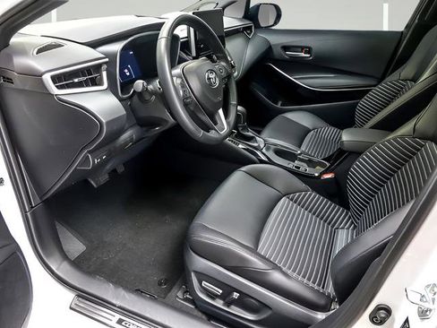 Used 2024 Toyota Corolla XSE FWD image 10