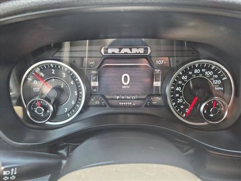 Used 2022 RAM 1500 Laramie AWD/4WD image 10