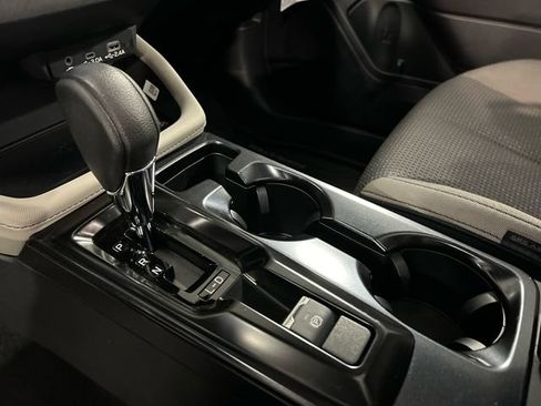 Used 2026 Subaru Forester Premium AWD/4WD image 19