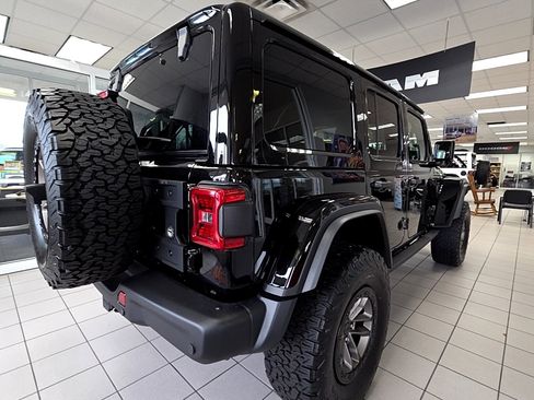 New 2025 Jeep Wrangler Unlimited Rubicon 392 image 4