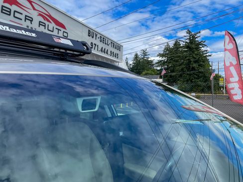 Used 2017 Subaru Outback 3.6R Limited AWD/4WD image 40