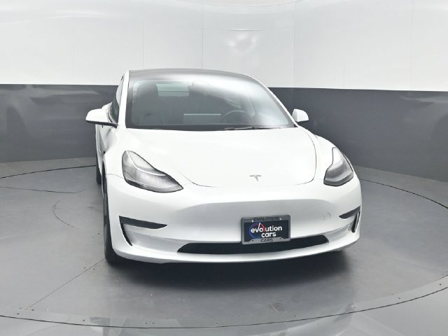 Used 2023 Tesla Model 3 Standard Range RWD image 29