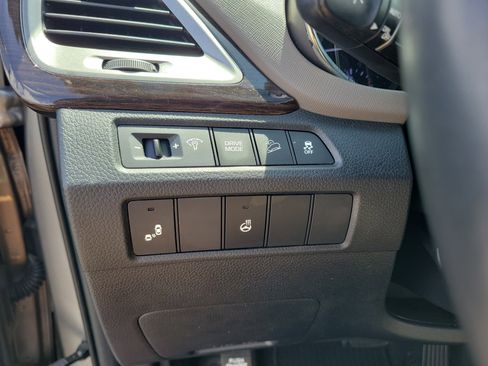 Used 2017 Hyundai Santa Fe Sport FWD image 28