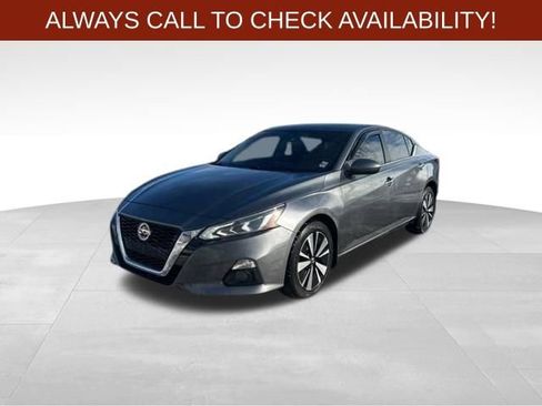 Used 2022 Nissan Altima 2.5 SV image 3