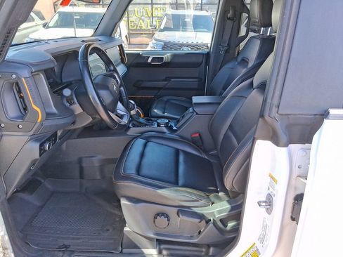 Used 2024 Ford Bronco Badlands AWD/4WD image 9