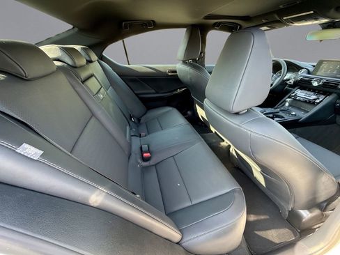 Used 2025 Lexus IS 350 F Sport RWD image 17