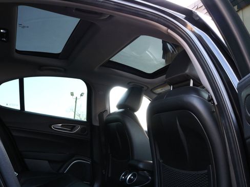 Used 2021 Alfa Romeo Giulia Ti w/ Nero Edizione image 45