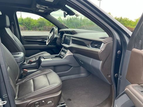 Used 2021 GMC Yukon XL Denali AWD/4WD image 10
