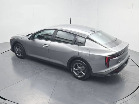 Used 2025 Kia K4 FWD image 51